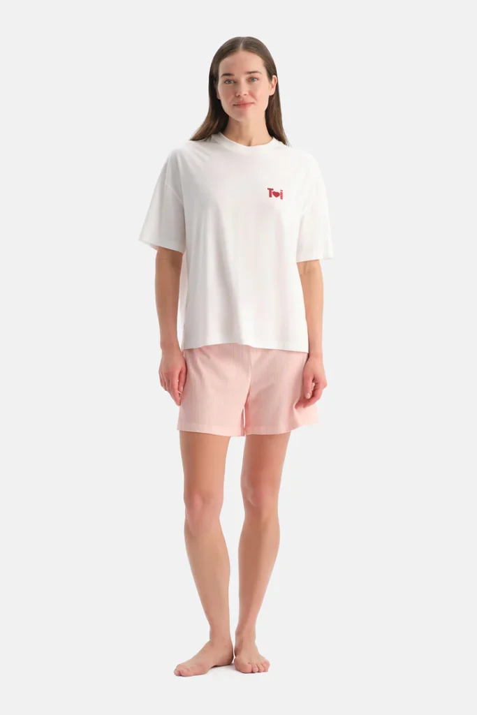 Dagi Pijamalarda %30 İndirimle Ev Konforunu Yenileyin